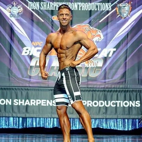 002 Devon Roberson